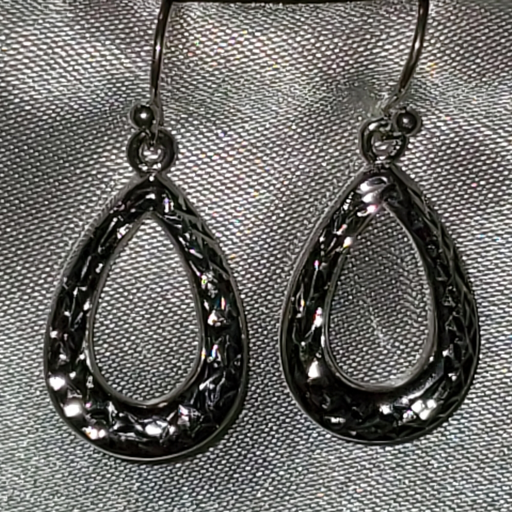 STERLING SILVER DANGLE EARRINGS